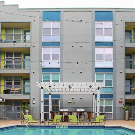 Upstay Condo Games Pool Gym And Bbq Austin Exteriér fotografie